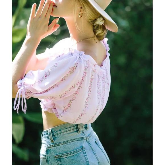 NEW MERRIT CHARLES dahlia top in purple floral - Picture 5 of 6